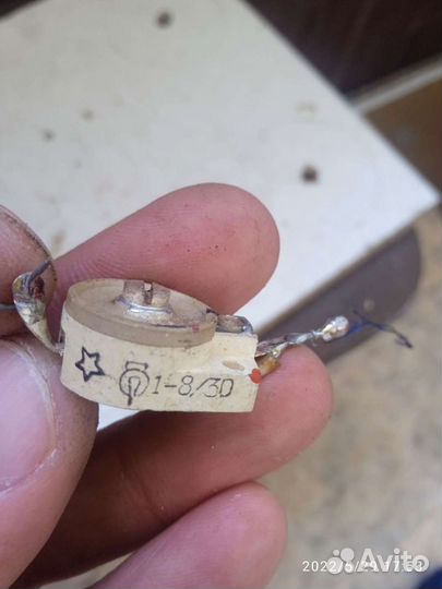 Подстроечный конденсатор 1-8/30