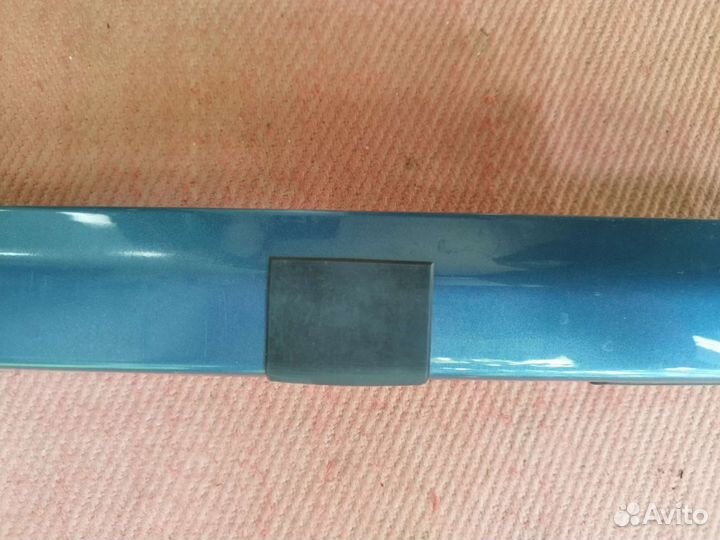 Накладка двери багажника Kia Venga