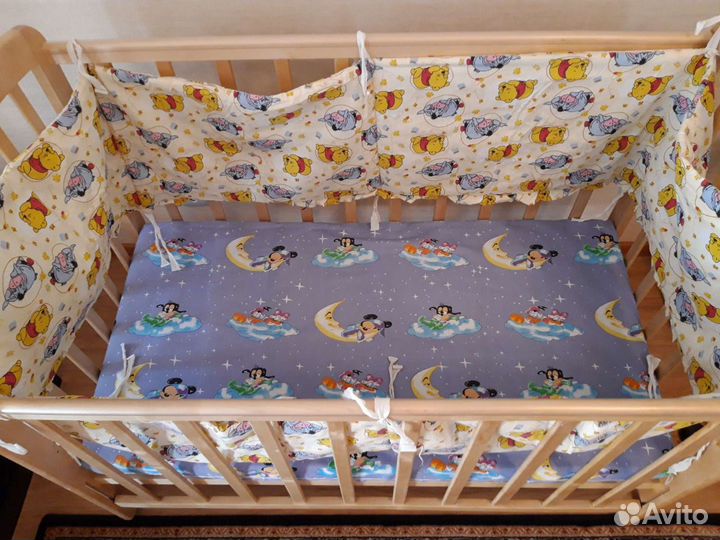 Детская кроватка