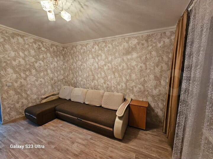 2-к. квартира, 54 м², 3/5 эт.