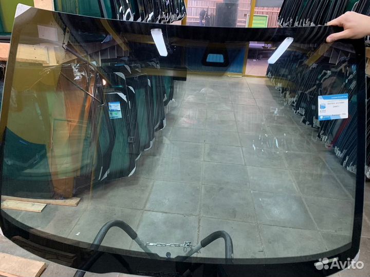 Лобовое стекло Хонда Аккорд