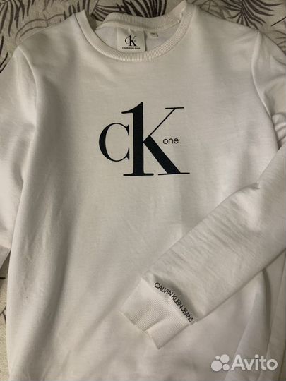 Свитшот мужской calvin klein