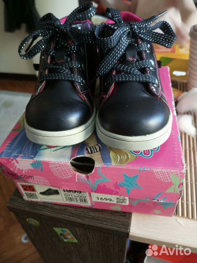 Ботинки демисезонные для девочки 25 размер