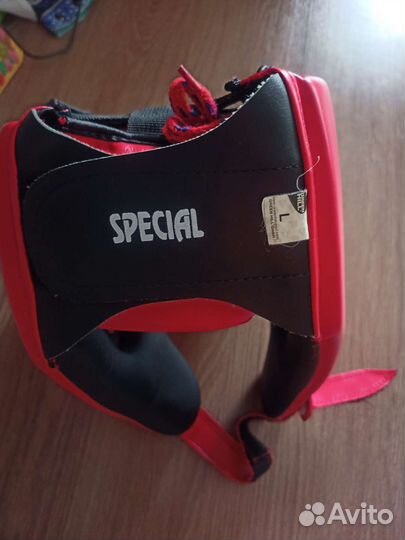 Шлем защитный для единоборств (карате, бокс)