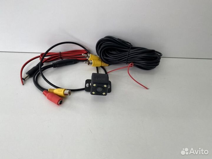 Камера заднего вида No name L-606