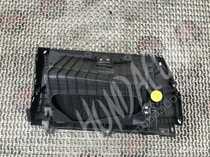 Бардачок Honda HR-V