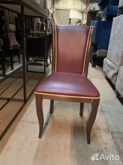 Стулья банкетные