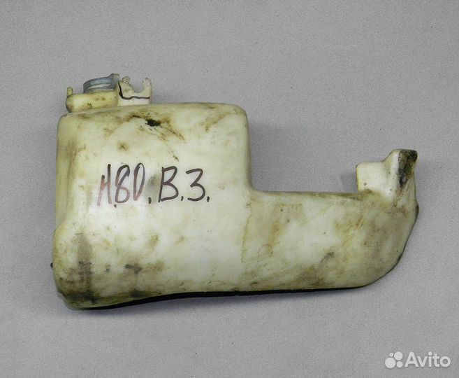 Бачок омывателя Audi 80 B3