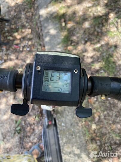 Самокат взрослый электрический Etwow booster