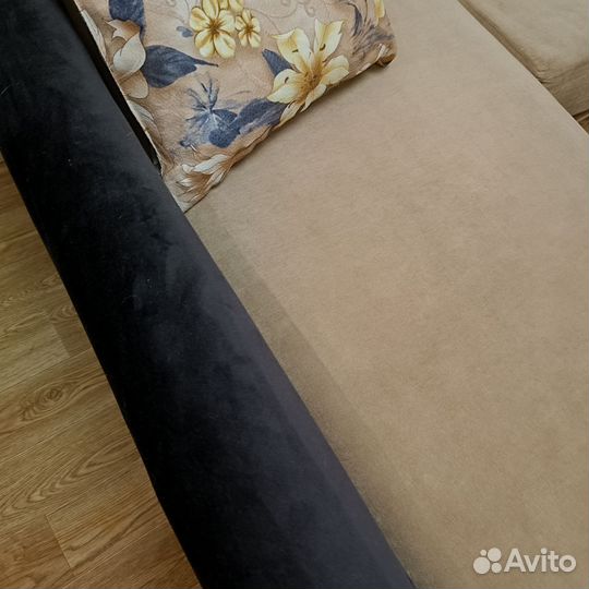 Угловой диван