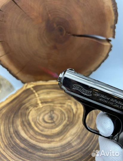 Подарок на 23 февраля