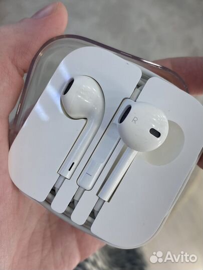 Наушники earpods