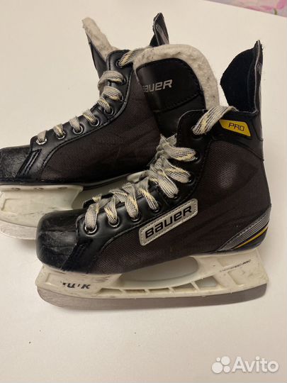 Хоккейные коньки bauer