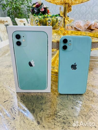 iPhone 11, 64 ГБ