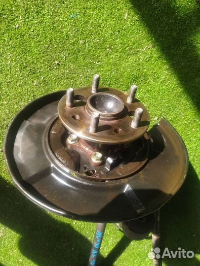 Ступица задняя левая Toyota Camry ACV40-aeank