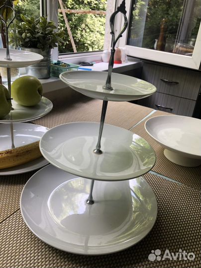 Тарелки Kunstverk, фруктовые вазы