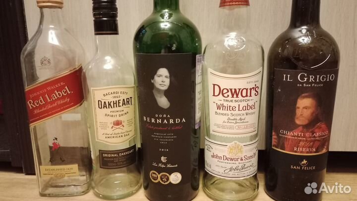 Бутылки для коллекции