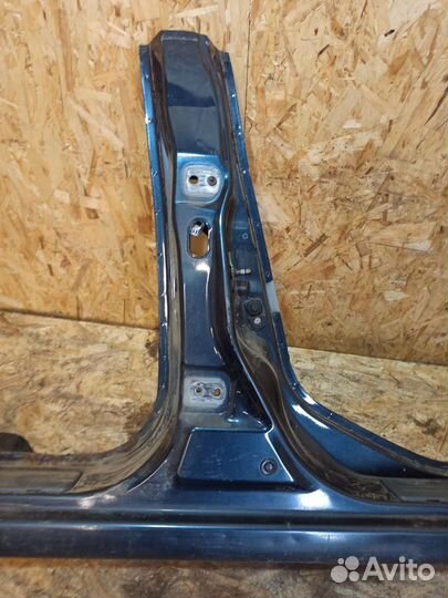 Порог правый со стойкой Nissan Almera Classic