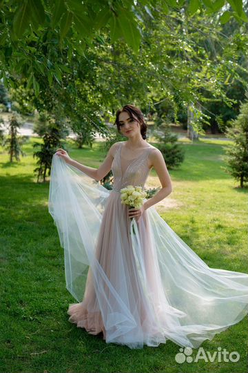 Вечернее/свадебное платье