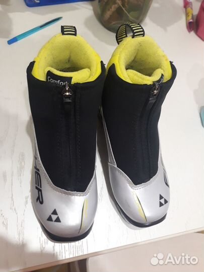 Лыжные ботинки fischer 33