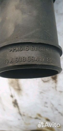 Корпус воздушного фильтра A 638 090 21 01 Mercedes