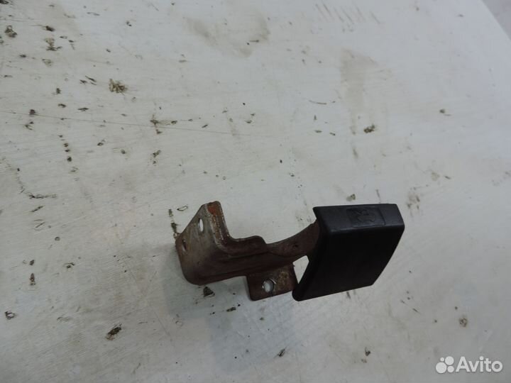 Ручка открывания капота Nissan Primera P12