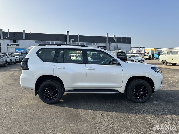 Toyota Land Cruiser Prado 2.8 AT, 2022, 5 км