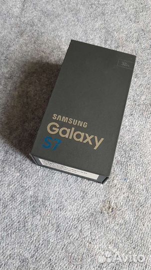 Коробочка от Galaxy S-7