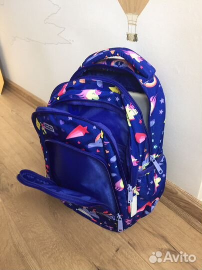 Портфель, рюкзак, ранец школьный