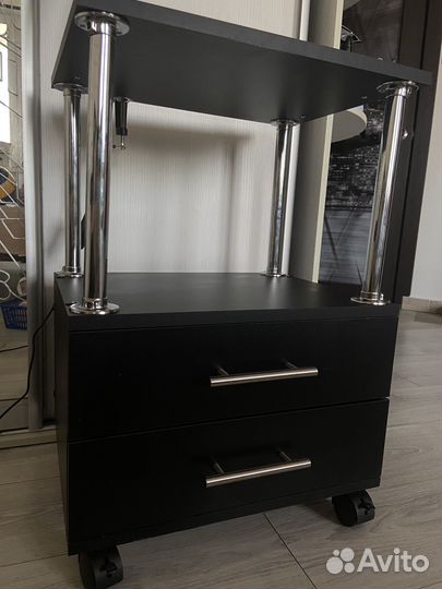 Косметологическая тележка