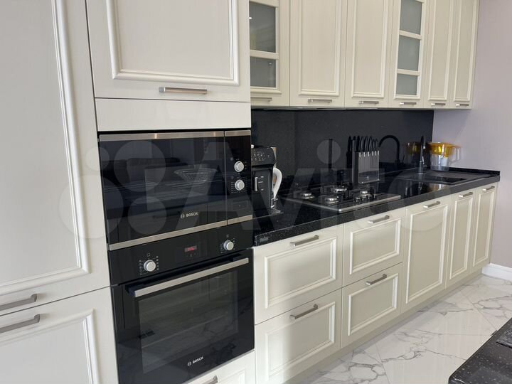 3-к. апартаменты, 114 м², 6/6 эт.