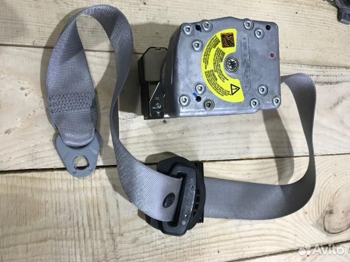 Ремень безопасности передний левый Mercedes-Benz