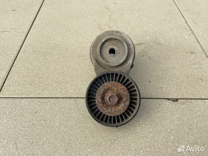 Ролик натяжной Kia cerato 2