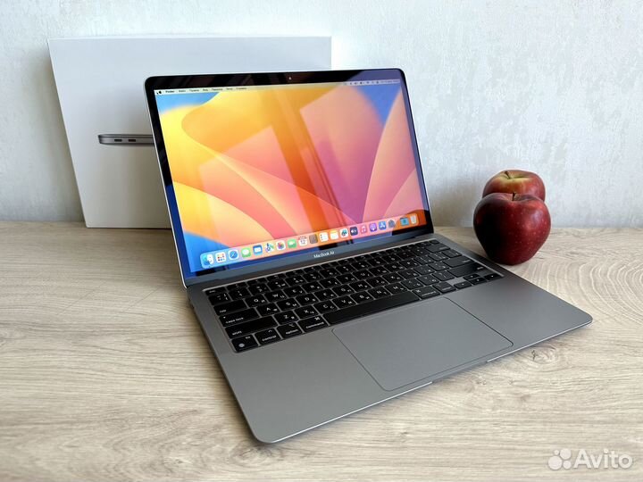 MacBook Air 13'' 2020 M1 8Gb SSD 256Gb