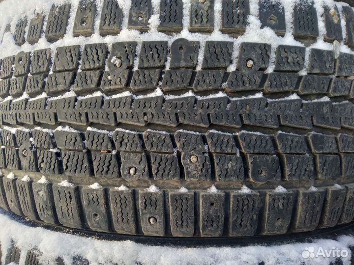 Dunlop SP Winter Ice 01 205/55 R16