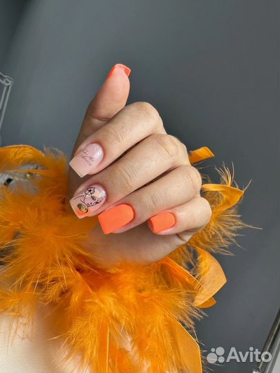 Маникюр и педикюр с покрытием гель лака