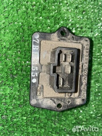 Резистор вентилятора отопителя печки салона Сузуки