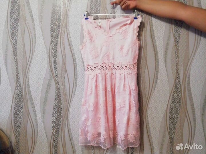 Платье для девочек L