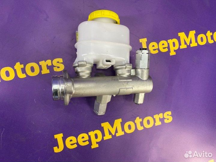 Главный тормозной цилиндр Nissan Sunny FB14 GA15DE