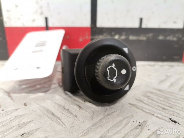 Кнопка (выключатель) Ford Focus рест. 2003 4495427