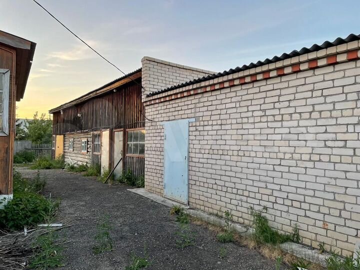 Коттедж 200 м² на участке 5 га