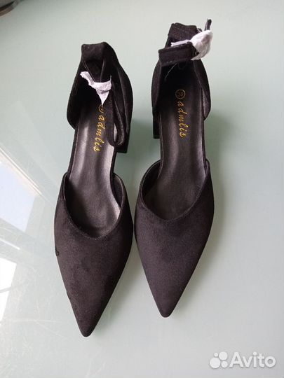 Босоножки женские36 размер