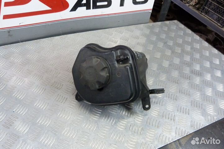 Бачок расширительный BMW X5 Е70 X6 Е71