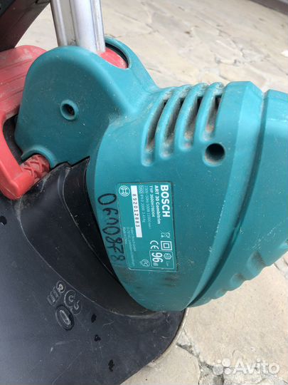 Газонокосилка электрическая