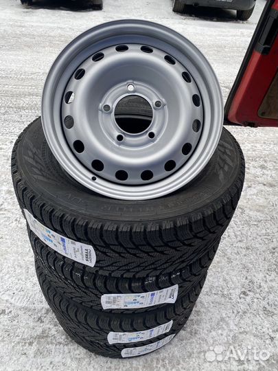 Зимние не шипованные колеса R16 для Нива