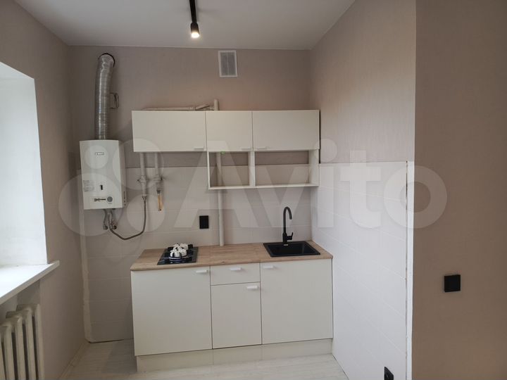 2-к. квартира, 47 м², 2/2 эт.