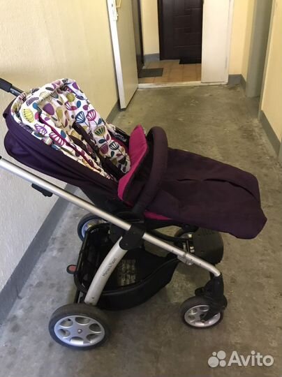 Прогулочная коляска