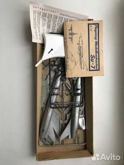 Модель самолета Су-7