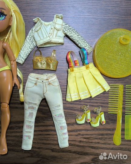 Кукла Rainbow high Санни