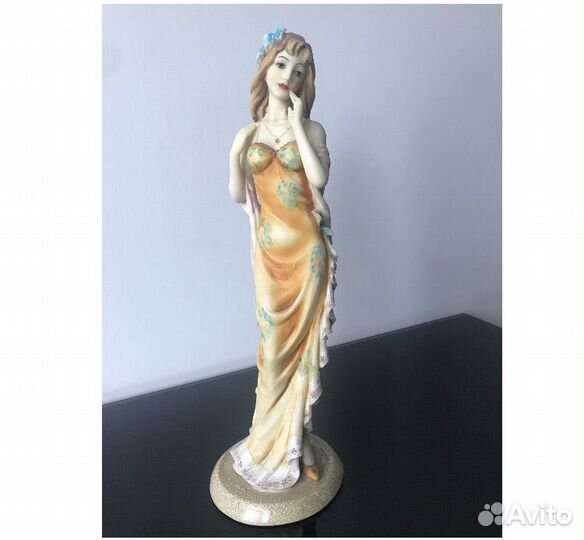 Статуэтка rosa